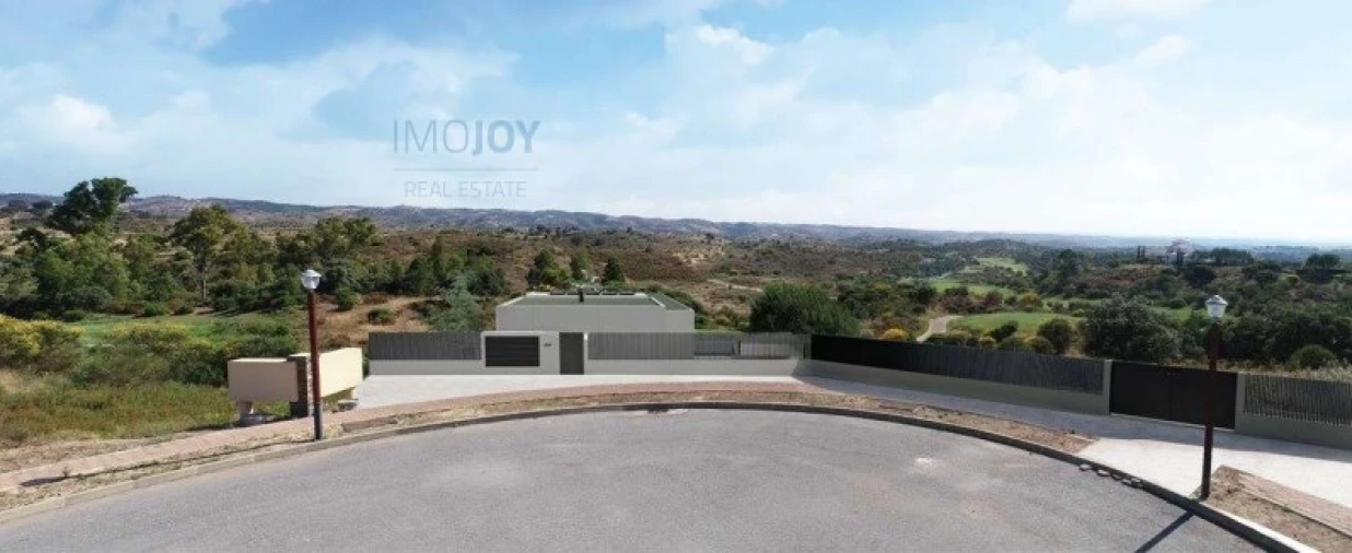 Moradia T5 para Venda em Vila Nova de Cacela Foto 3