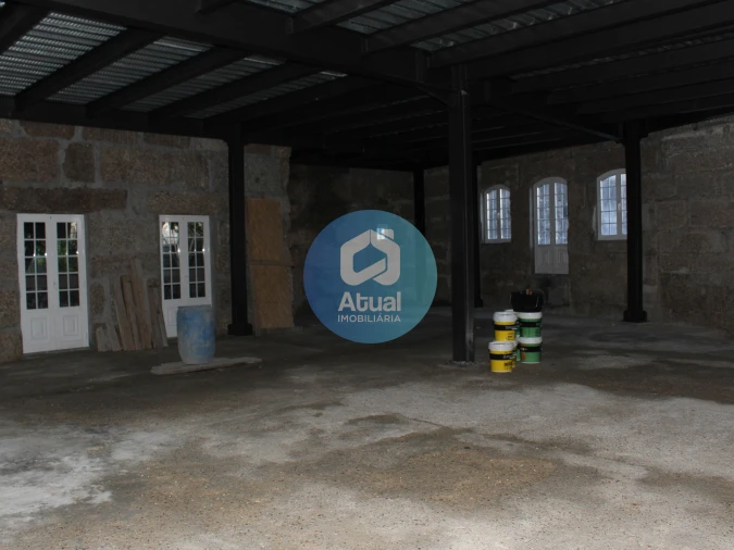 Loja para Arrendamento em Caldas de Vizela (São Miguel e São João) Foto 5