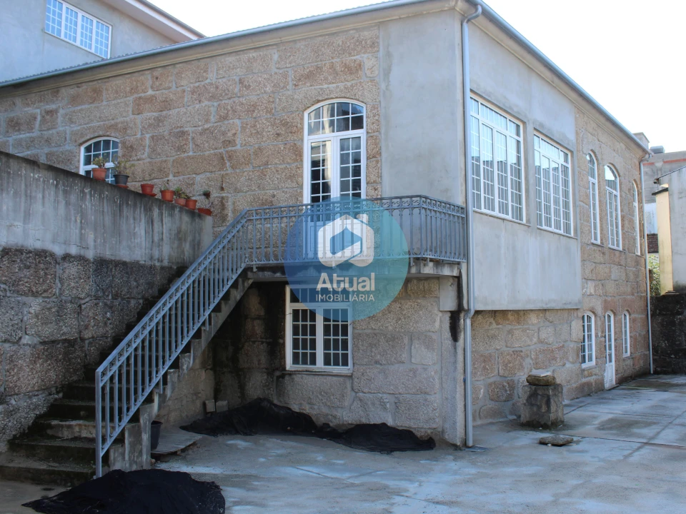 Loja para Arrendamento em Caldas de Vizela (São Miguel e São João) Foto 15