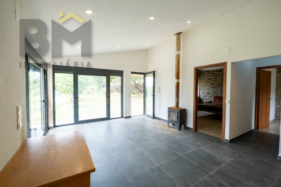 Moradia T2 para Venda em Proença-A-Velha Foto 4