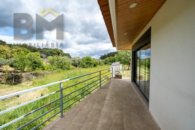 Moradia T2 para Venda em Proença-A-Velha Foto 18