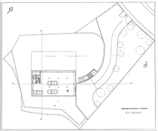 Moradia T5 para Venda em São Gonçalo