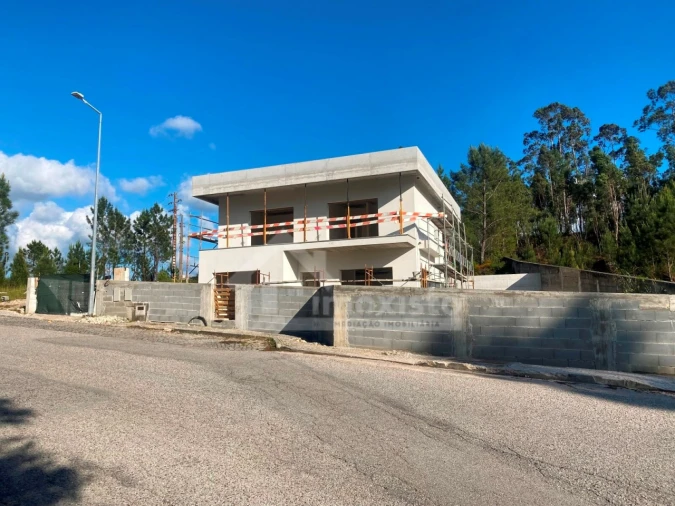 Moradia T3 para Venda em Ansião Foto 9