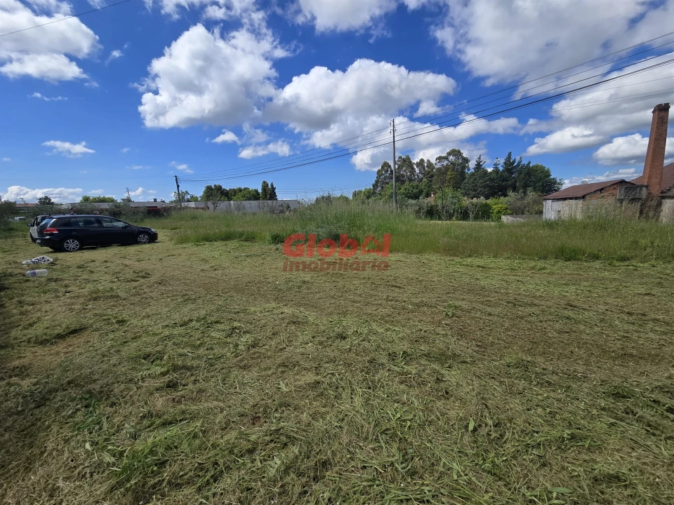 Terreno para Venda em Mundão Foto 1