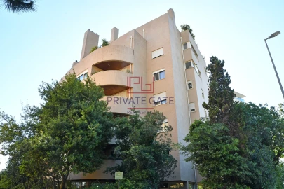 Apartamento T3 para Venda em Aldoar, Foz do Douro e Nevogilde