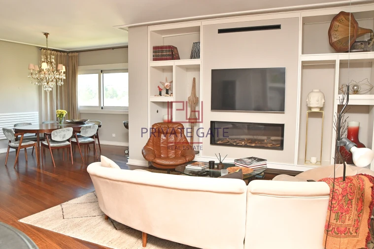 Apartamento T3 para Venda em Aldoar, Foz do Douro e Nevogilde Foto 3