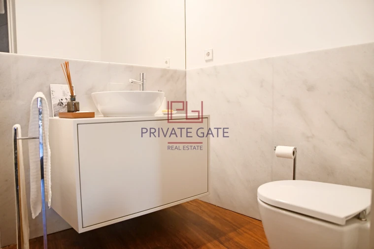 Apartamento T3 para Venda em Aldoar, Foz do Douro e Nevogilde Foto 14