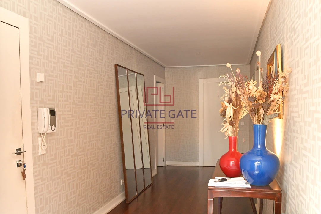 Apartamento T3 para Venda em Aldoar, Foz do Douro e Nevogilde Foto 8