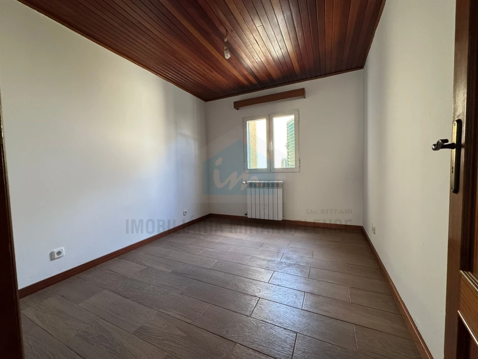 Moradia T4 para Venda em Mirandela Foto 10