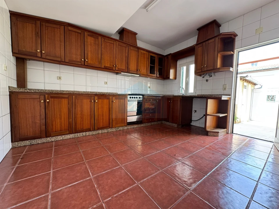 Moradia T4 para Venda em Mirandela Foto 4