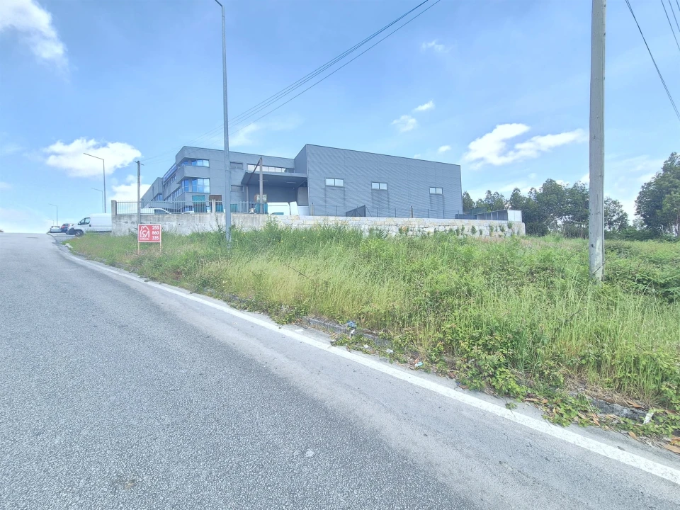 Terreno para Venda em Freamunde Foto 4