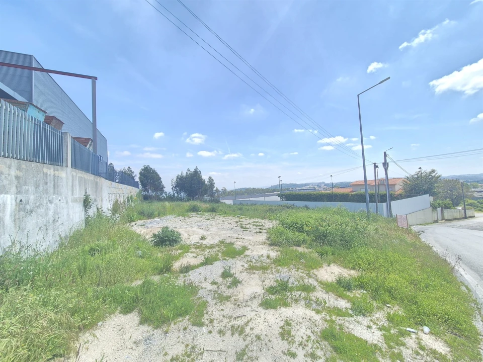 Terreno para Venda em Freamunde Foto 3