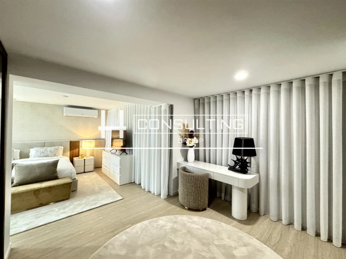 Moradia T4 para Venda em Porto Salvo Foto 59