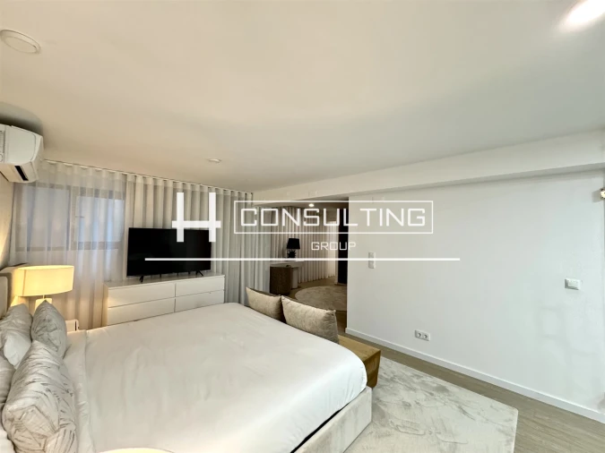 Moradia T4 para Venda em Porto Salvo Foto 65