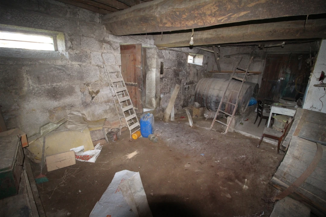 Moradia T4 para Venda em Vila Nova de Tazem Foto 21