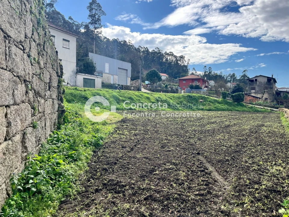 Moradia T1 para Venda em Cossourado Foto 17