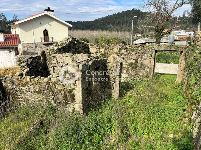 Moradia T1 para Venda em Cossourado