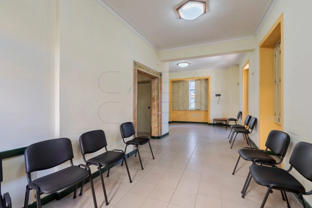Moradia T20 para Venda em União das Freguesias de Setúbal Foto 4