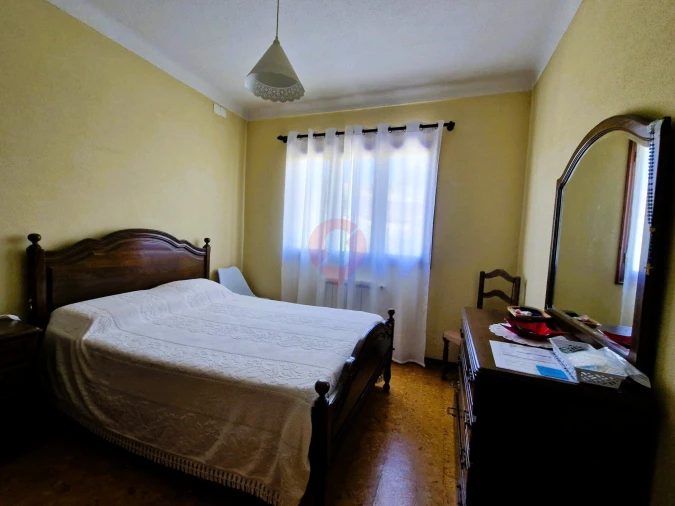 Moradia T5 para Venda em Podame Foto 10