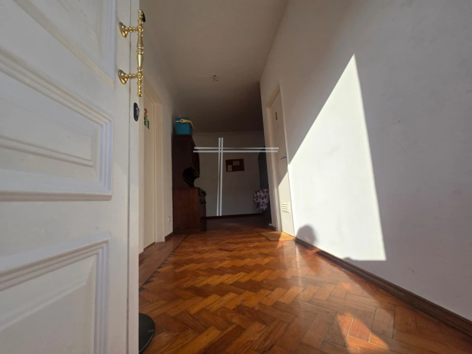 Moradia T4 para Venda em Charneca de Caparica e Sobreda Foto 4