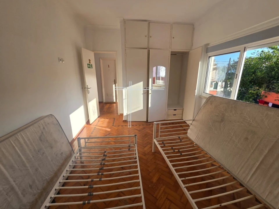 Moradia T4 para Venda em Charneca de Caparica e Sobreda Foto 15