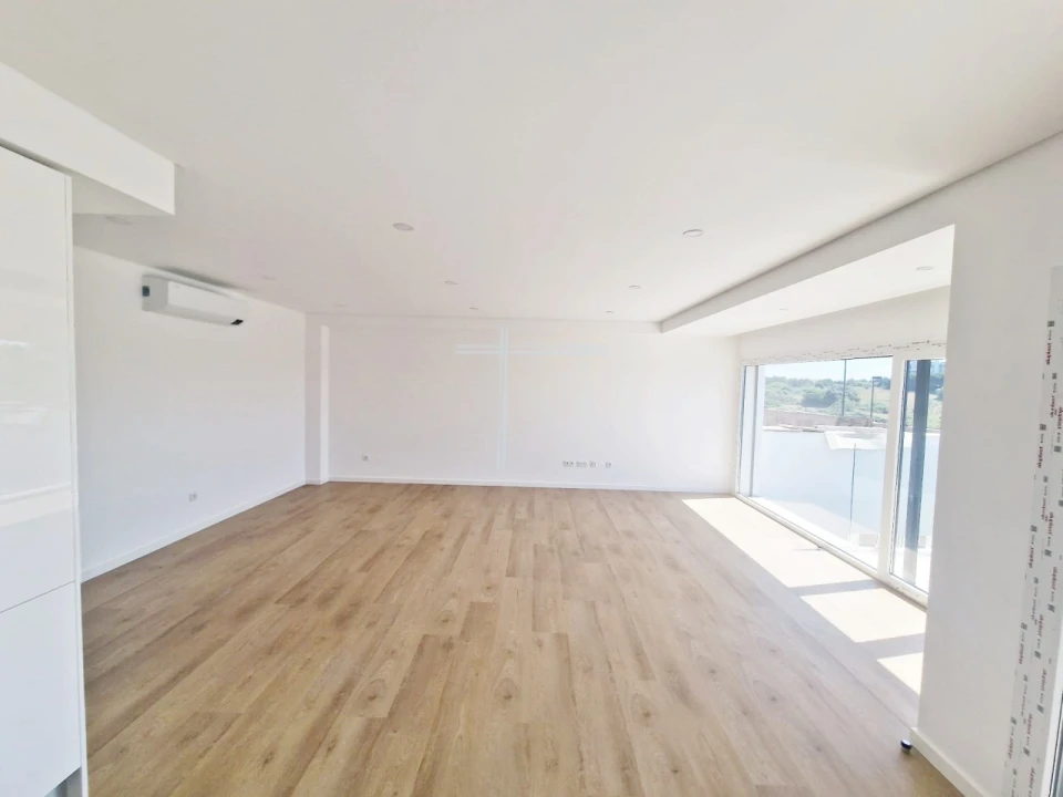 Moradia T3 para Venda em Caparica e Trafaria Foto 5