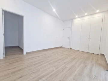 Moradia T3 para Venda em Caparica e Trafaria