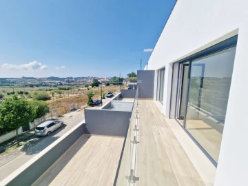 Moradia T3 para Venda em Caparica e Trafaria