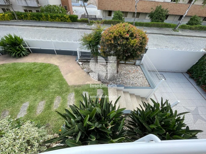 Moradia T4 para Venda em Cidade da Maia Foto 20