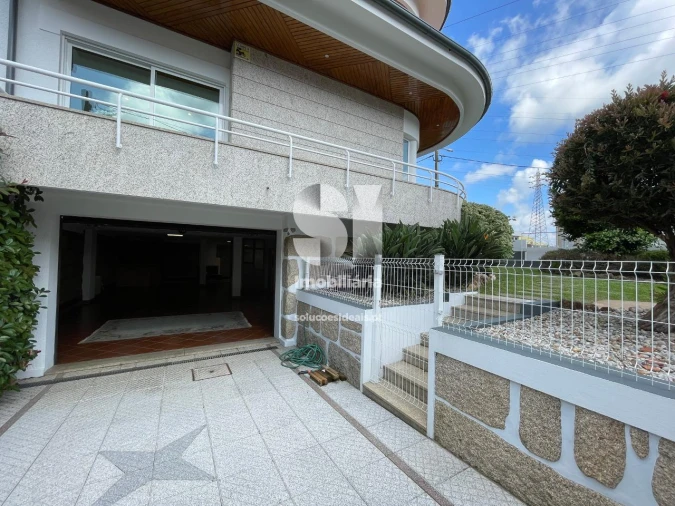 Moradia T4 para Venda em Cidade da Maia Foto 4