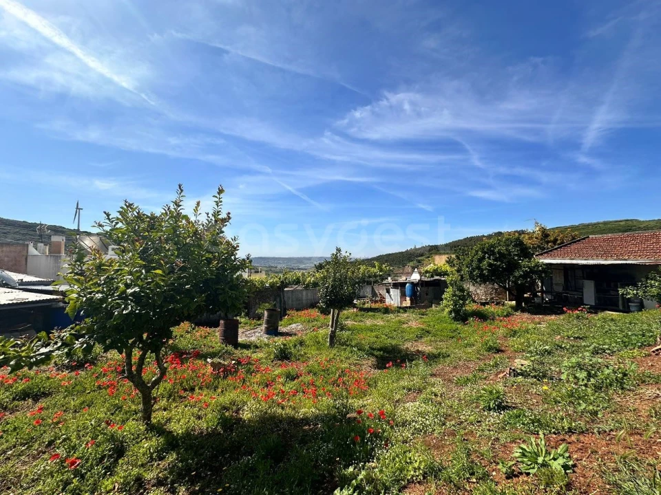 Moradia T3 para Venda em Fanhões Foto 4