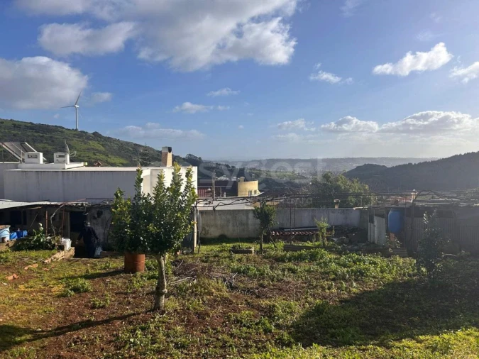 Moradia T3 para Venda em Fanhões Foto 16