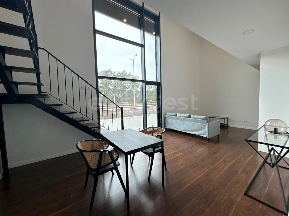 Apartamento T1 para Venda em Santo Antonio dos Olivais Foto 4