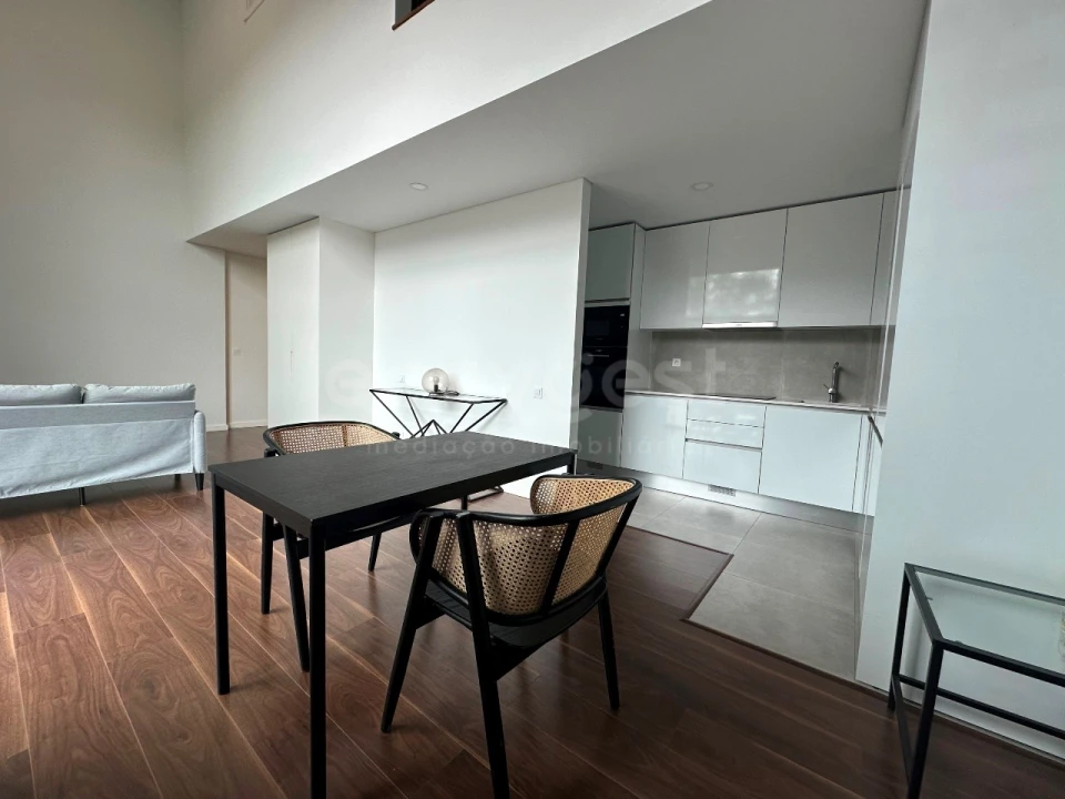 Apartamento T1 para Venda em Santo Antonio dos Olivais Foto 9