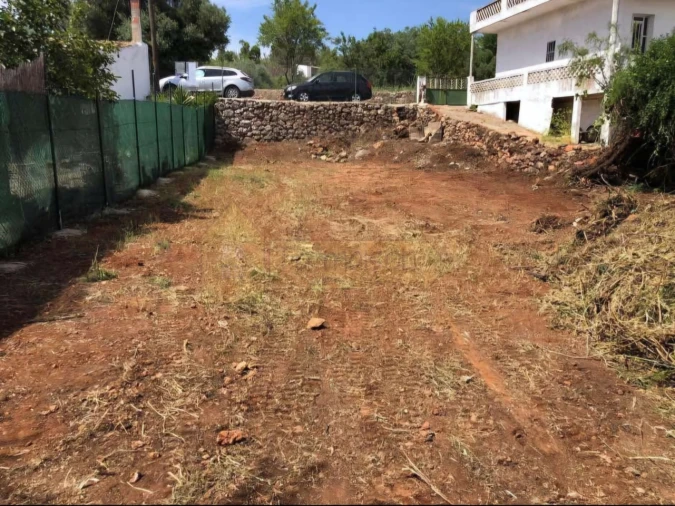 Terreno para Venda em Querença, Tôr e Benafim Foto 6