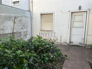 Moradia T3 para Venda em Aldoar, Foz do Douro e Nevogilde