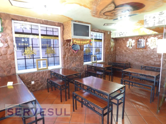 Negócio para Venda em Silves Foto 9