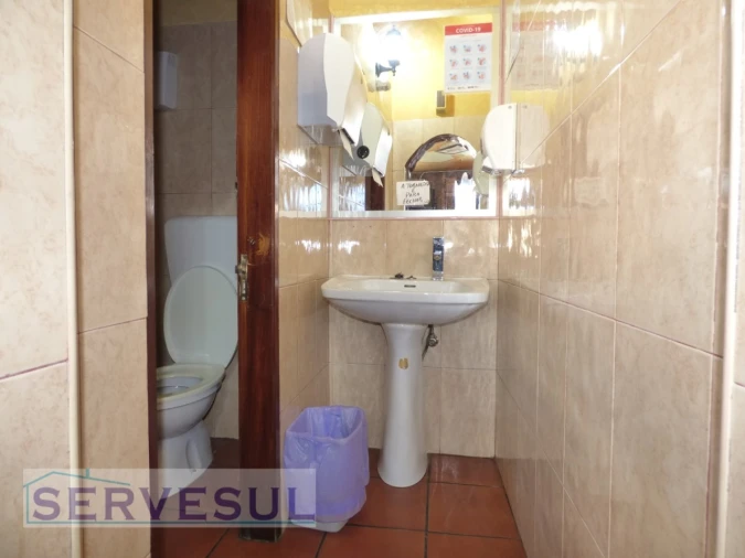 Negócio para Venda em Silves Foto 16