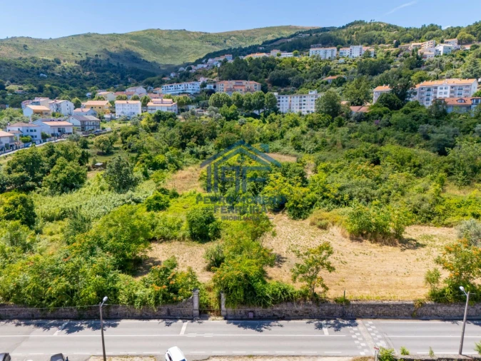 Terreno para Venda em Covilhã e Canhoso Foto 3
