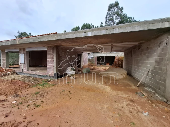 Moradia T3 para Venda em Torre e Vila Mou Foto 18