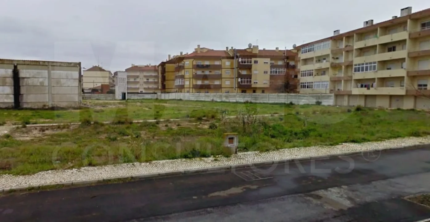 Terreno para Venda em Benavente Foto 1