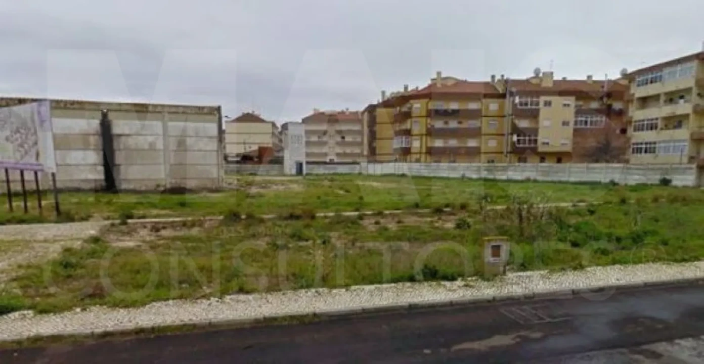 Terreno para Venda em Benavente Foto 3
