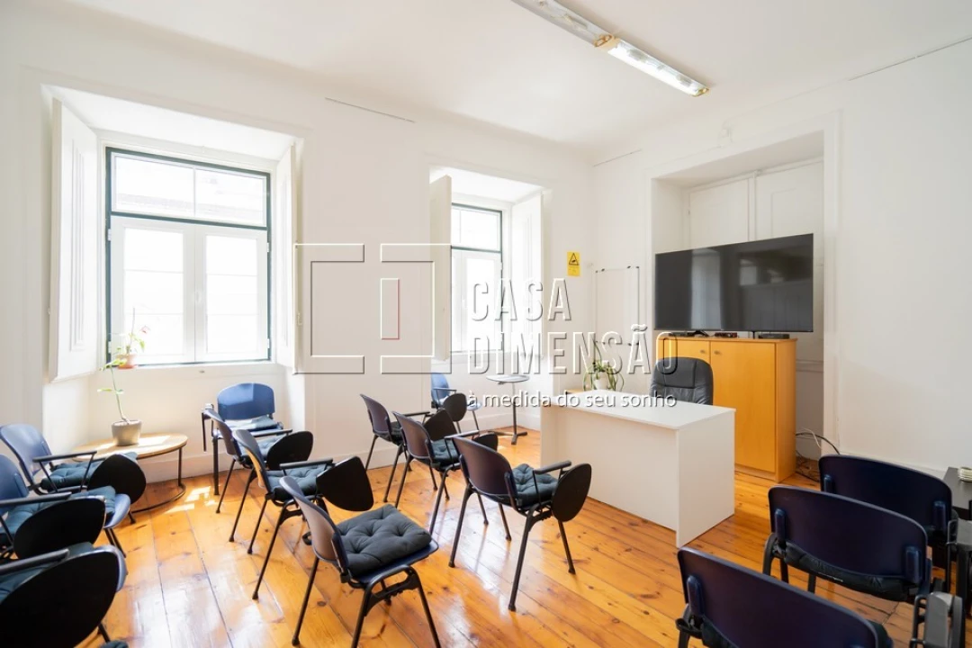 Apartamento T7 para Venda em Santa Maria Maior Foto 22