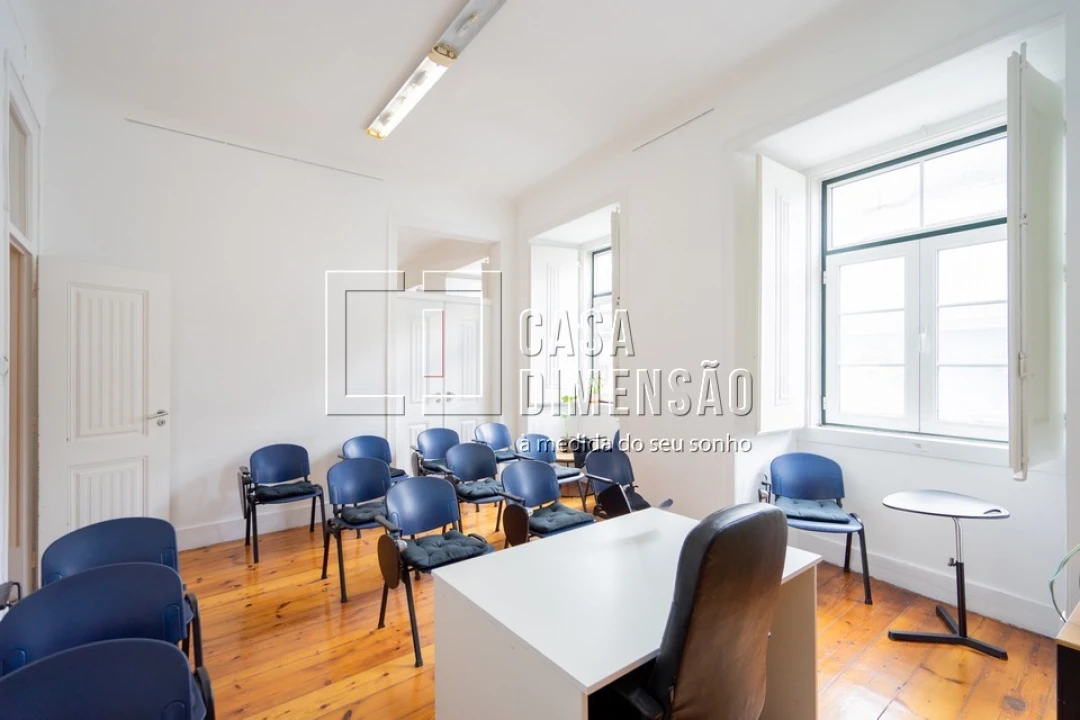 Apartamento T7 para Venda em Santa Maria Maior Foto 25