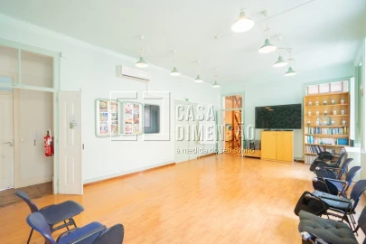 Apartamento T7 para Venda em Santa Maria Maior