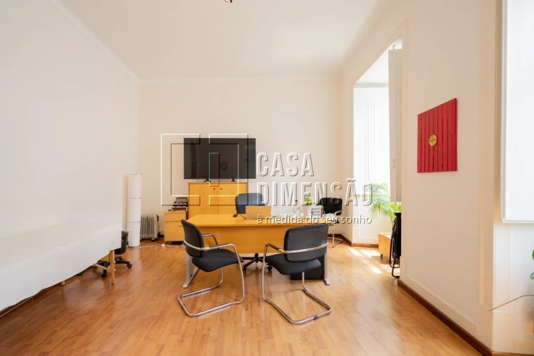 Apartamento T7 para Venda em Santa Maria Maior Foto 19