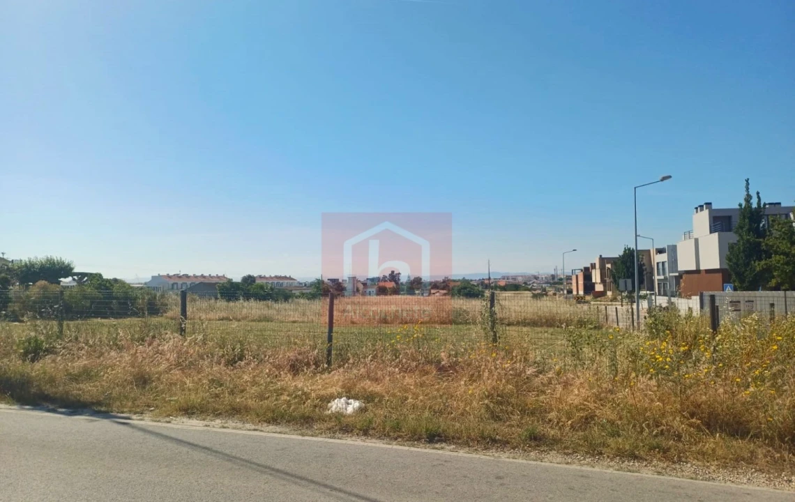 Terreno para Venda em Alcochete Foto 7