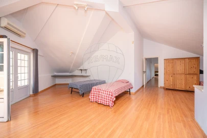 Moradia T8 para Venda em Carvalhal