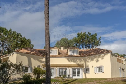 Moradia T8 para Venda em Carvalhal
