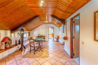 Moradia T4 para Venda em Sesimbra (Castelo)